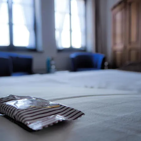 Mutter Siepe Hotel *