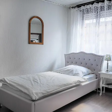 Mutter Siepe * Ludinghausen