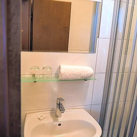 Mutter Siepe Hotel Ludinghausen