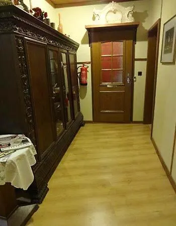 Mutter Siepe Hotel *